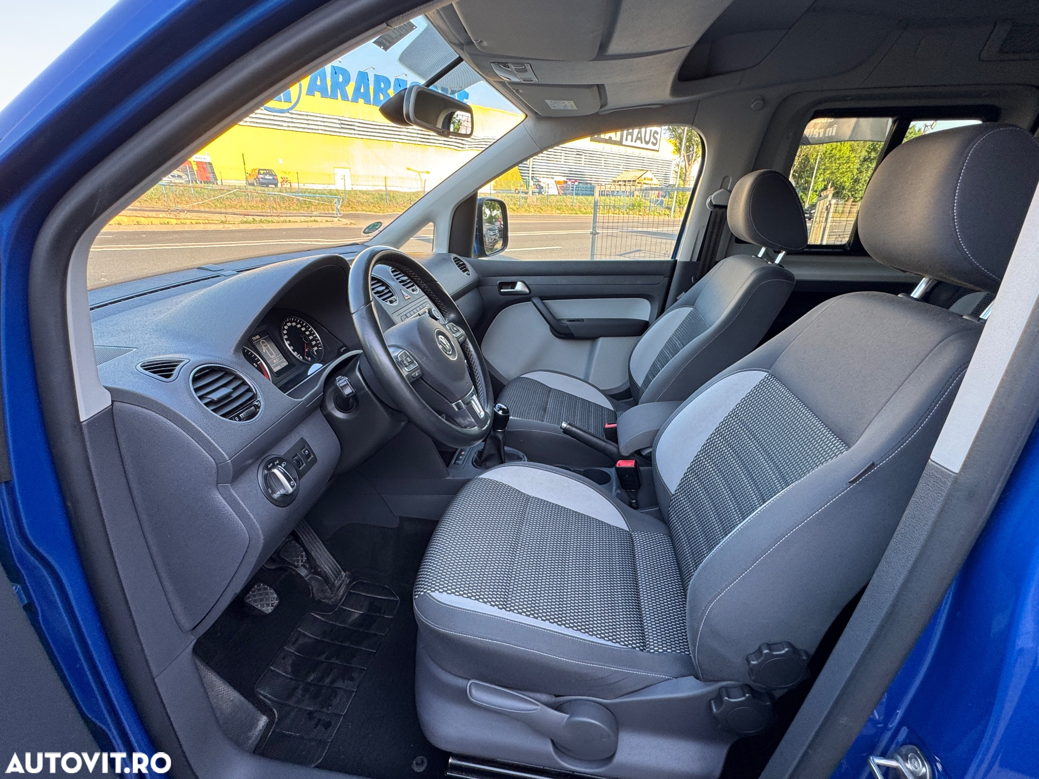 Volkswagen Caddy 2.0 TDI 4Motion Trendline - 17