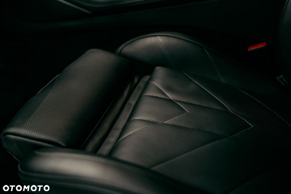 BMW XM PHEV sport - 10