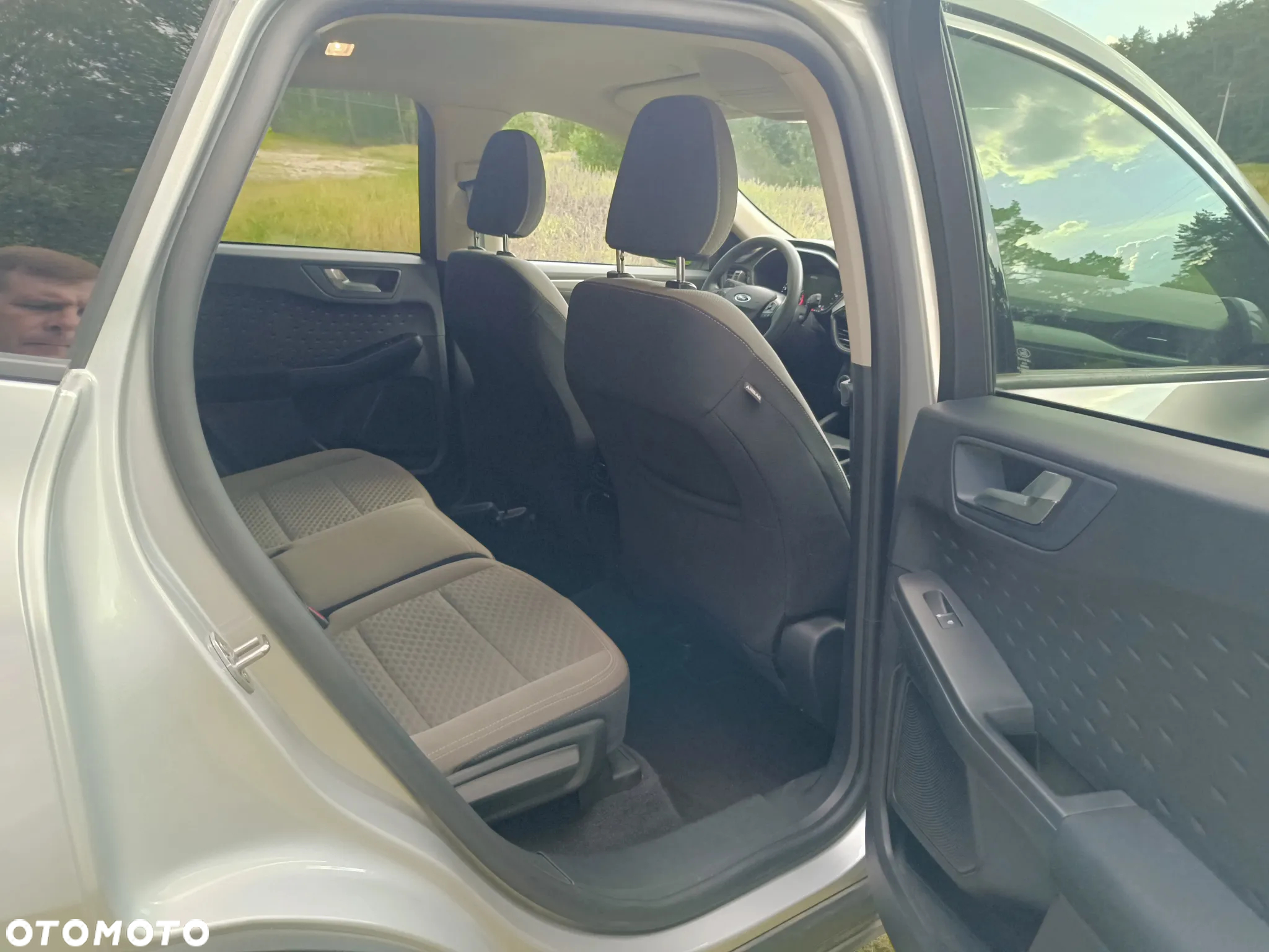 Ford Kuga - 17