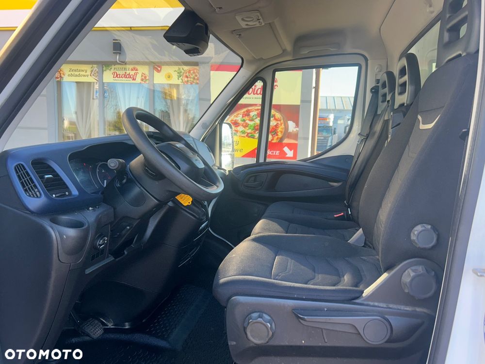 Iveco Daily - 10