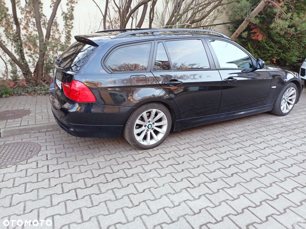 BMW Seria 3 320i Edition Exclusive - 2