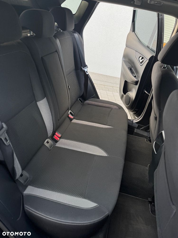 Nissan Qashqai 1.3 DIG-T N-WAY - 14