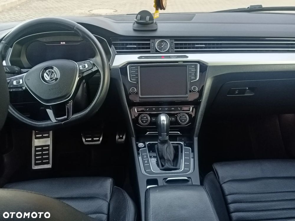 Volkswagen Passat 2.0 TDI SCR (BlueMotion Technology) DSG Highline - 29
