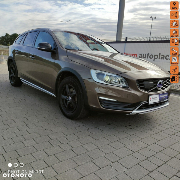 Volvo V60 Cross Country D3 Drive-E Momentum