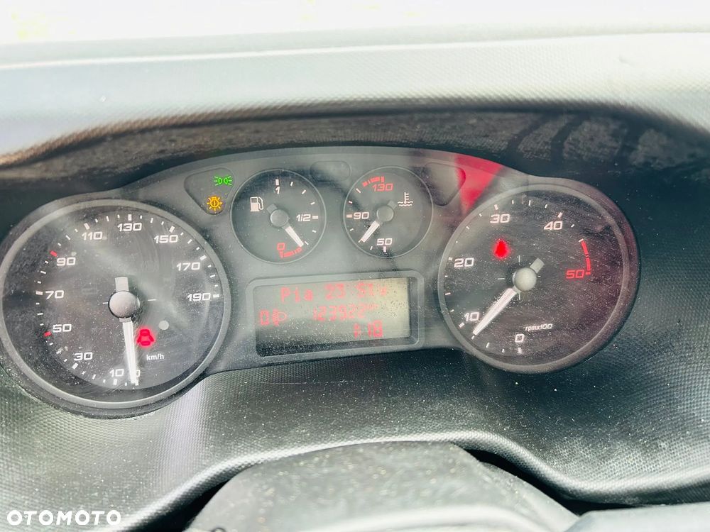 Iveco 35c14 - 17