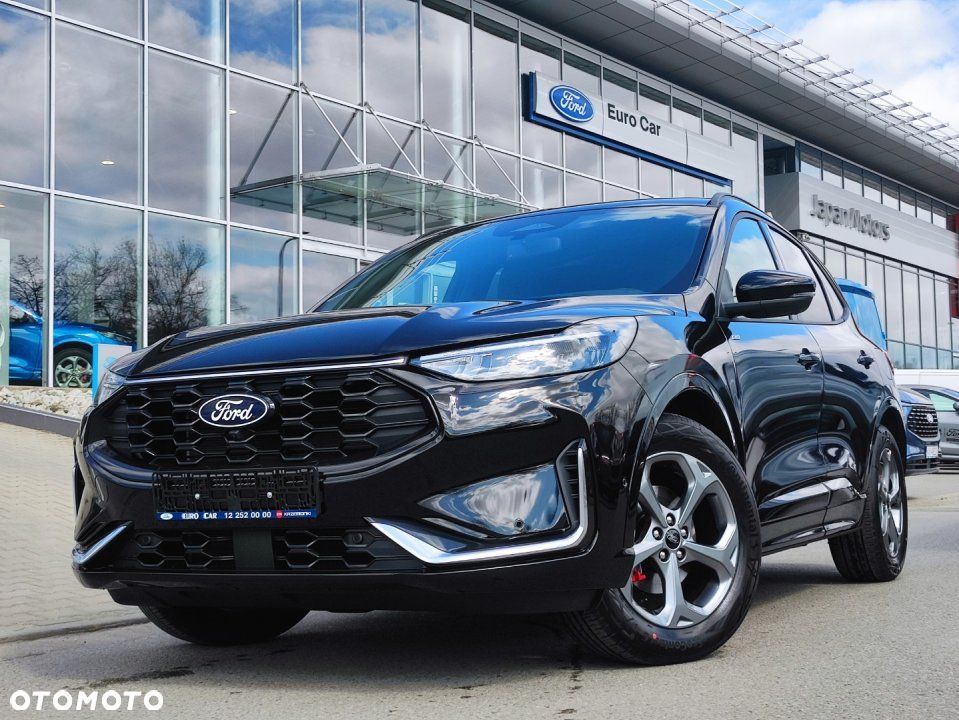 Ford Kuga - 1
