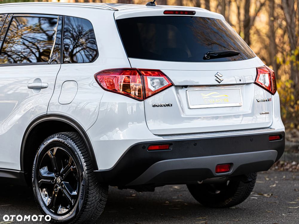 Suzuki Vitara 1.4 Boosterjet Premium 4WD - 24