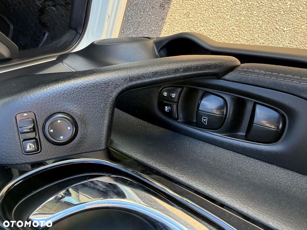 Nissan Qashqai - 16