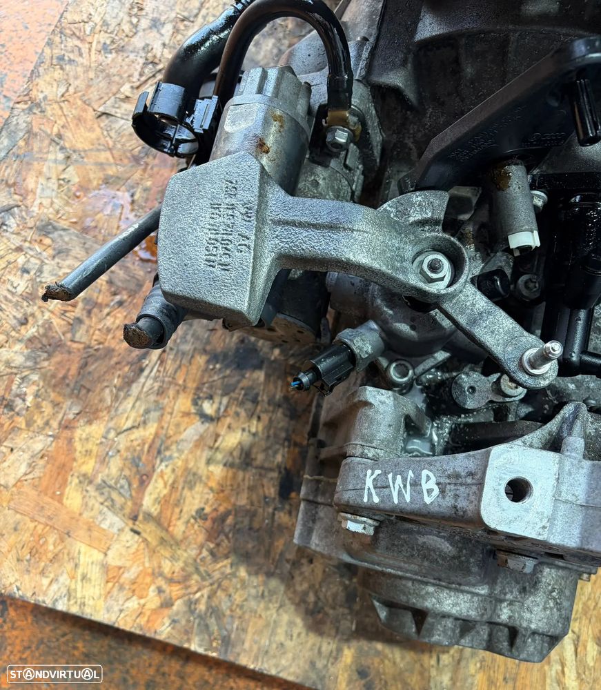 Caixa de Velocidades Volkswagen Scirocco 1.4 TSi Ref: KWB - 4