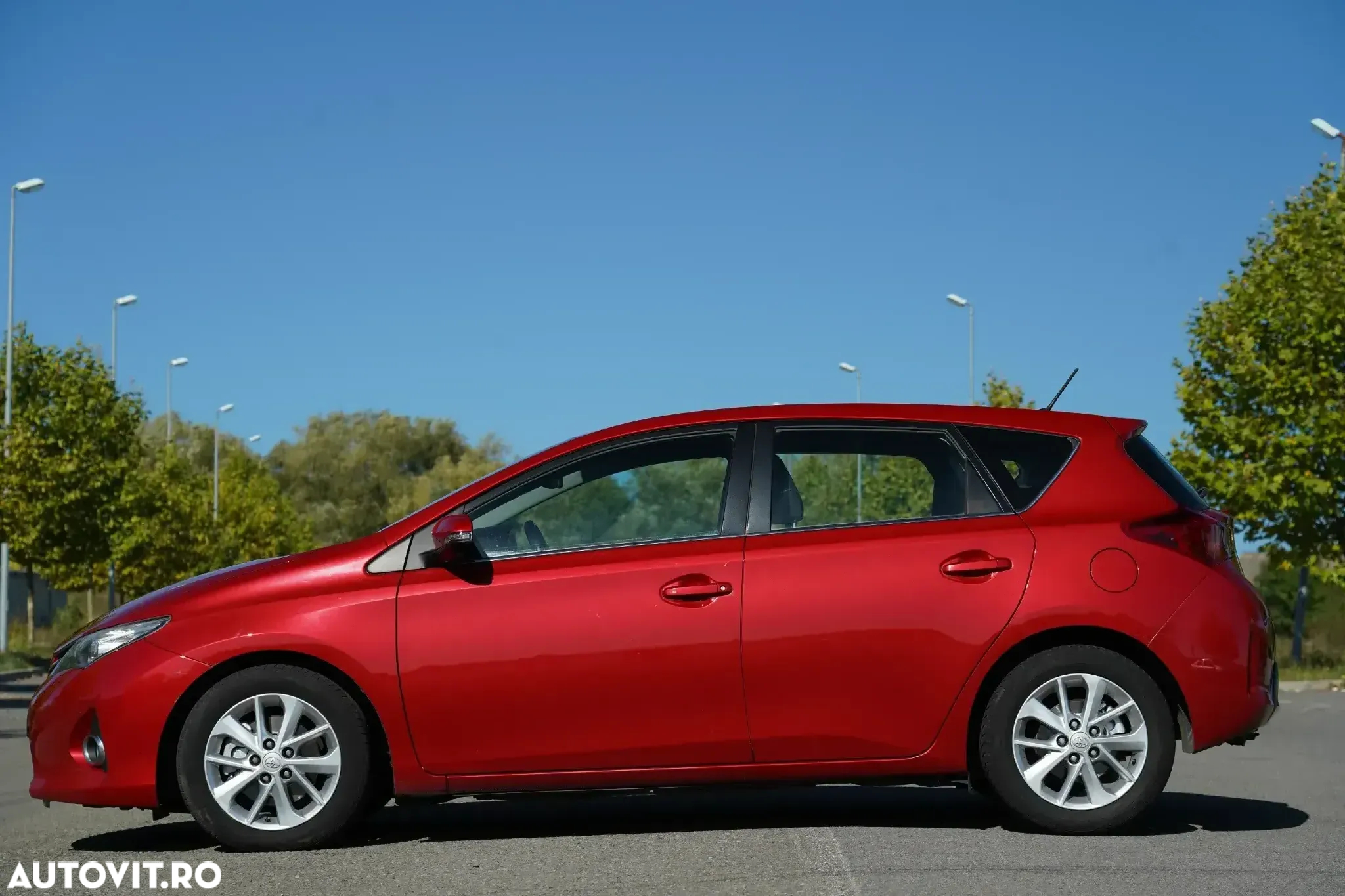 Toyota Auris 2.0 D-4D Comfort - 21
