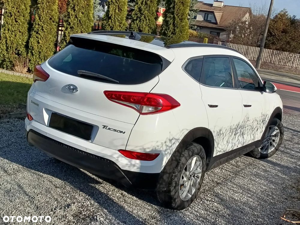 Hyundai Tucson blue 1.7 CRDi 2WD Advantage - 10