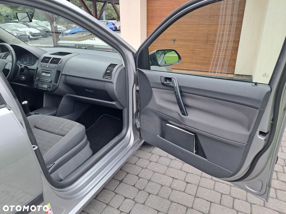 Volkswagen Polo 1.4 Tour Edition - 8