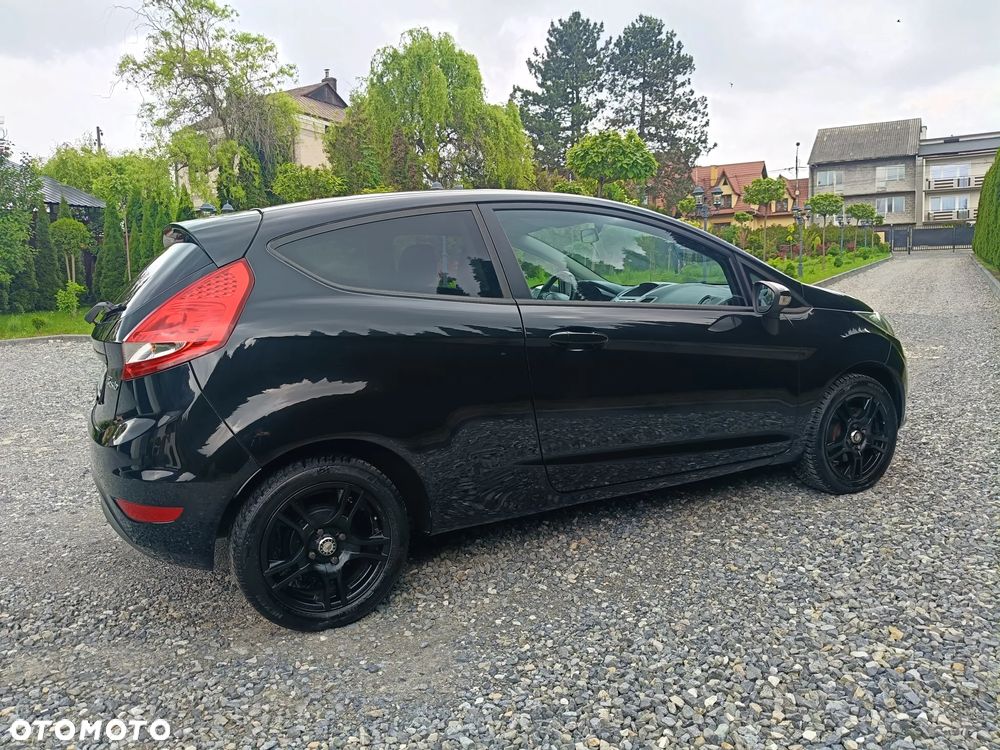 Ford Fiesta - 31