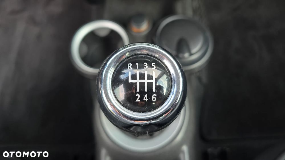 MINI Clubman One - 18