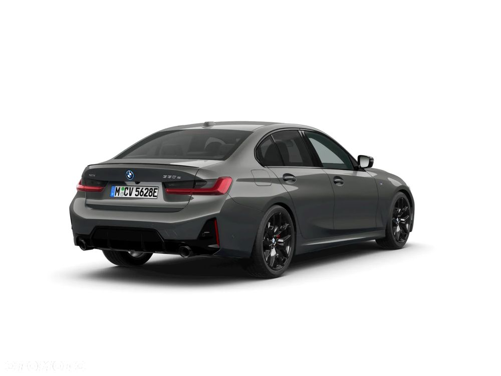 BMW 3 Series 2025 photo 3