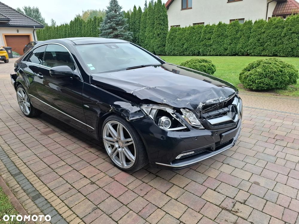 Mercedes-Benz Klasa E - 9