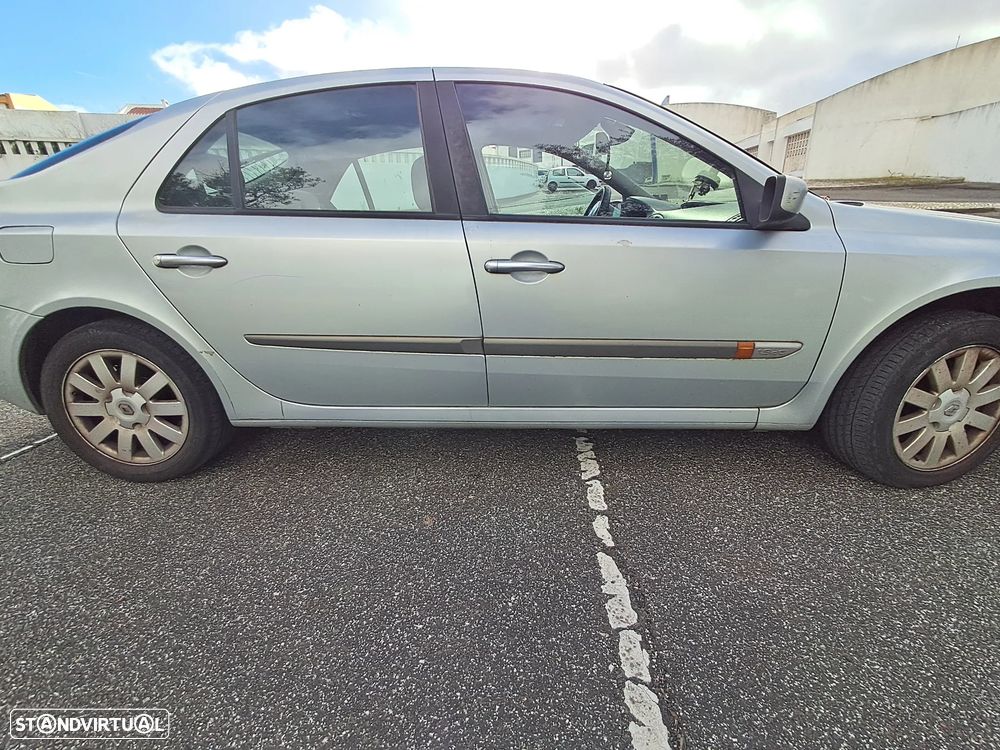 Renault Laguna 1.9 dCi Privilège - 7