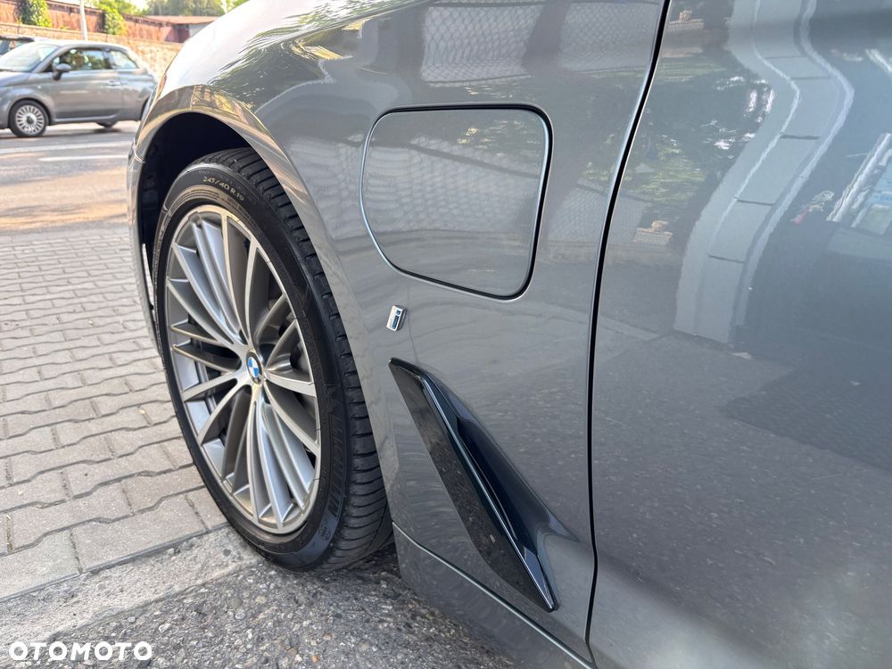 BMW Seria 5 - 38