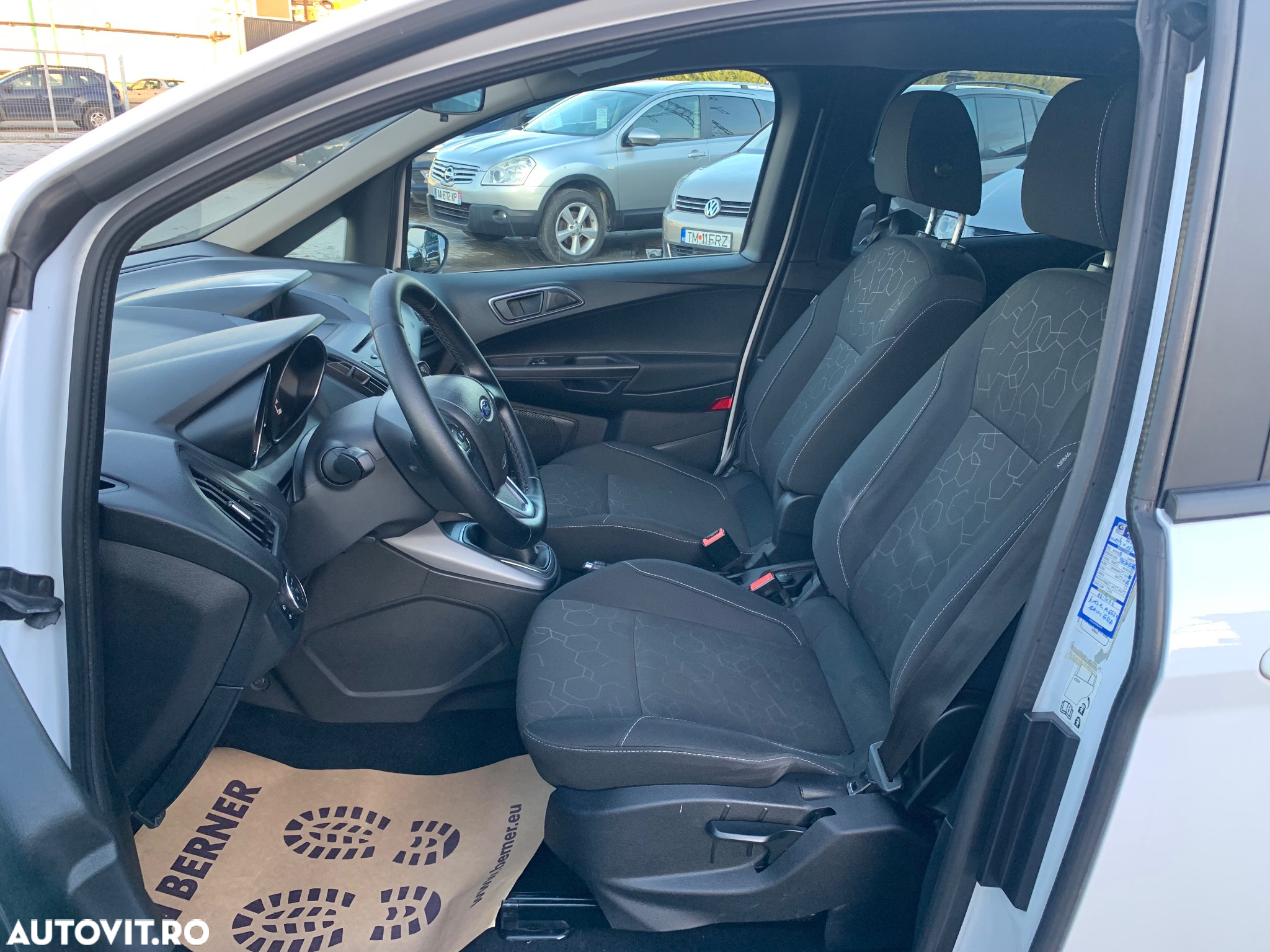 Ford B-Max 1.5 TDCi Ambiente - 12