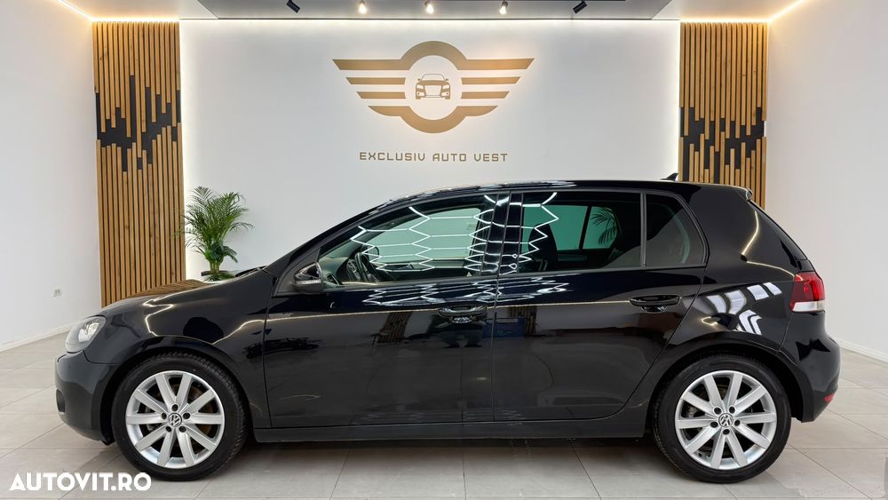 Volkswagen Golf - 11