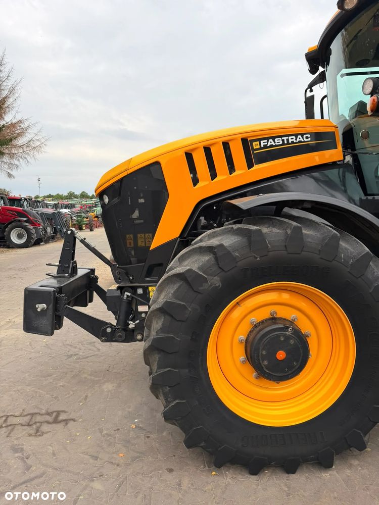 JCB Fastrac 8330 - 3