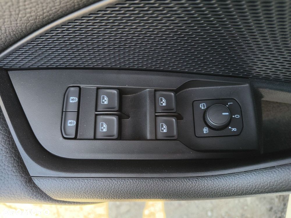 Skoda Octavia 1.5 TSI mHEV Sportline DSG - 21