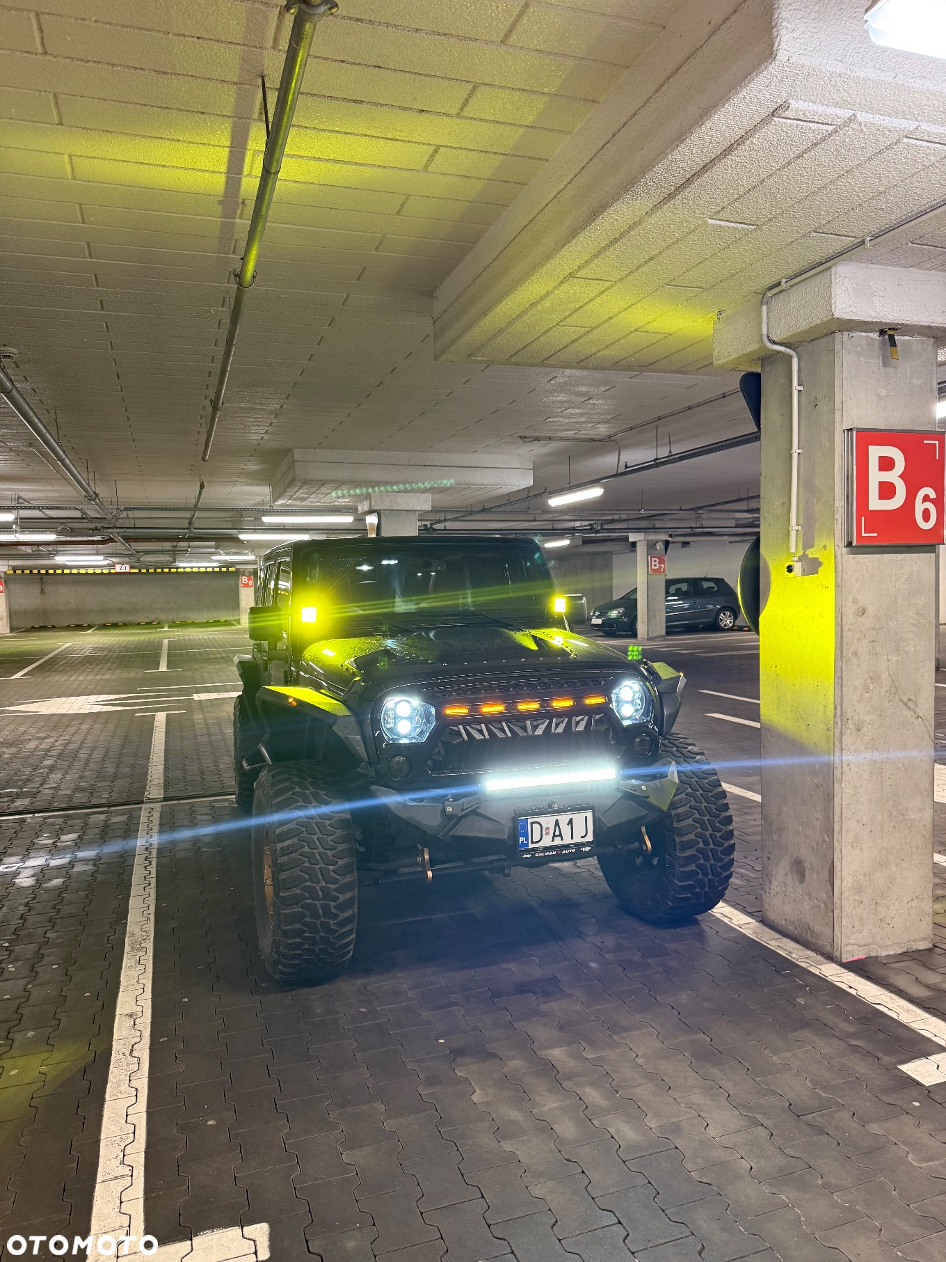 Jeep Wrangler 3.6 Unlim Sahara - 5