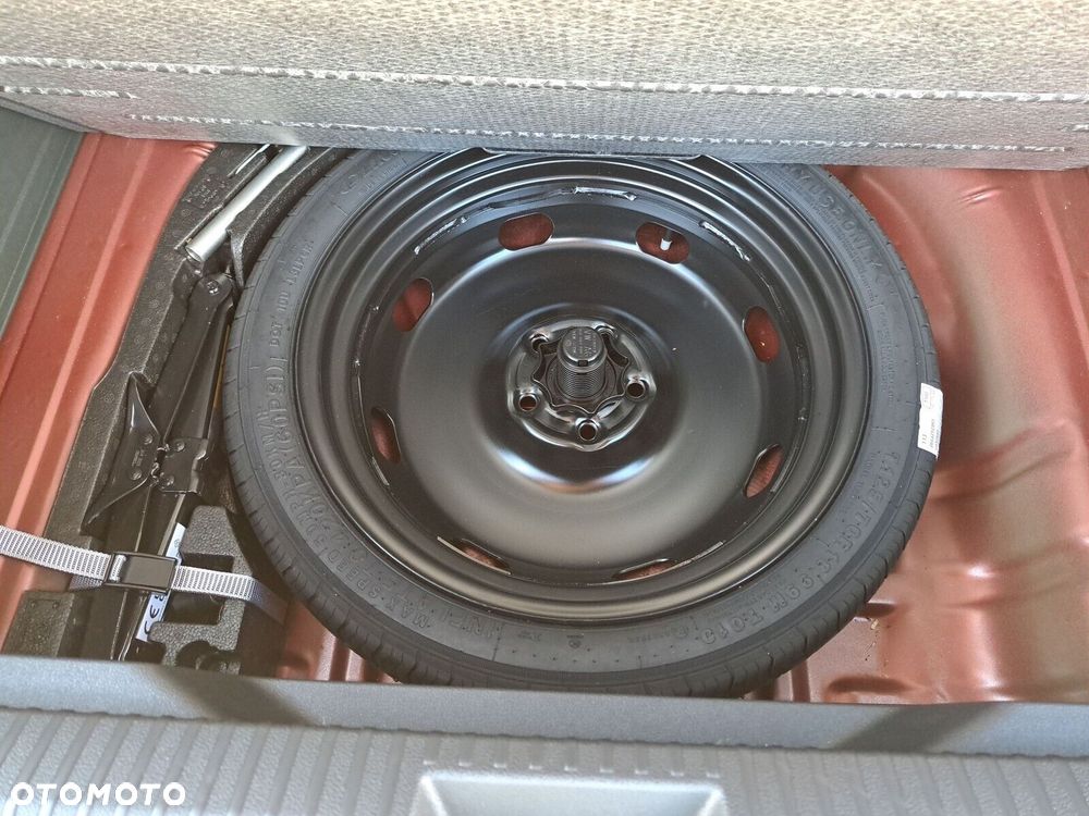 Volkswagen T-Roc 1.5 eTSI Style DSG - 21