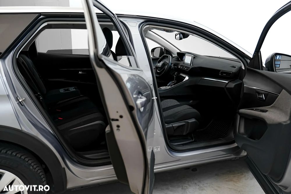 Peugeot 3008 PureTech 130 Stop & Start GPF EAT8 Active Business-Paket - 19