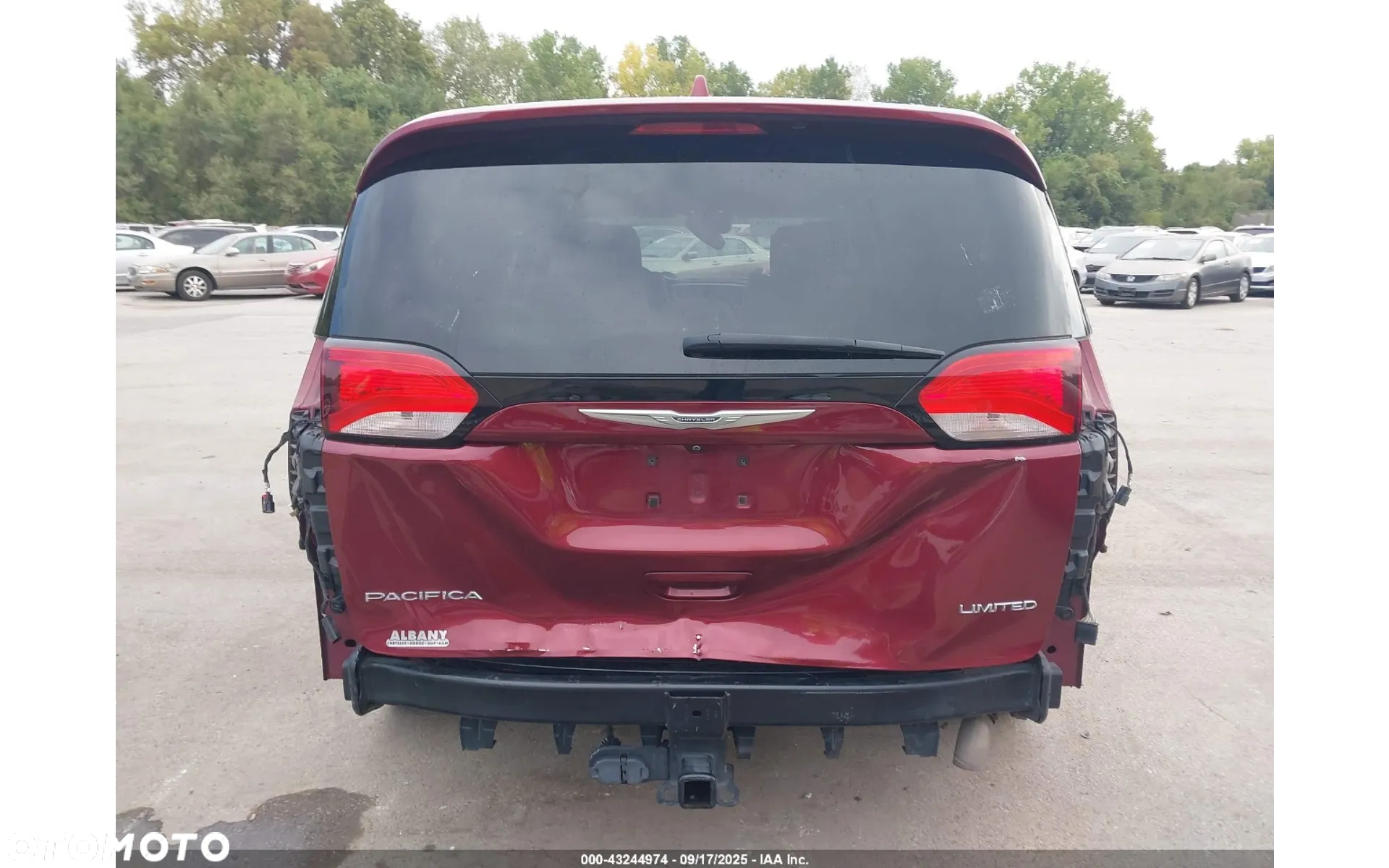 Chrysler Pacifica - 6