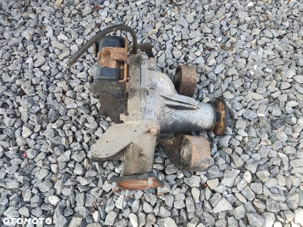 MOST DYFER DYFERENCJAŁ TYŁ TYLNY SUZUKI GRAND VITARA II 1.9 DDIS 2005-2008 - 2