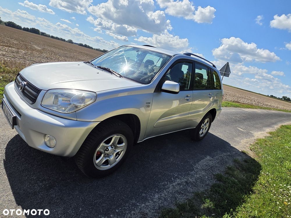 Toyota RAV4 - 3