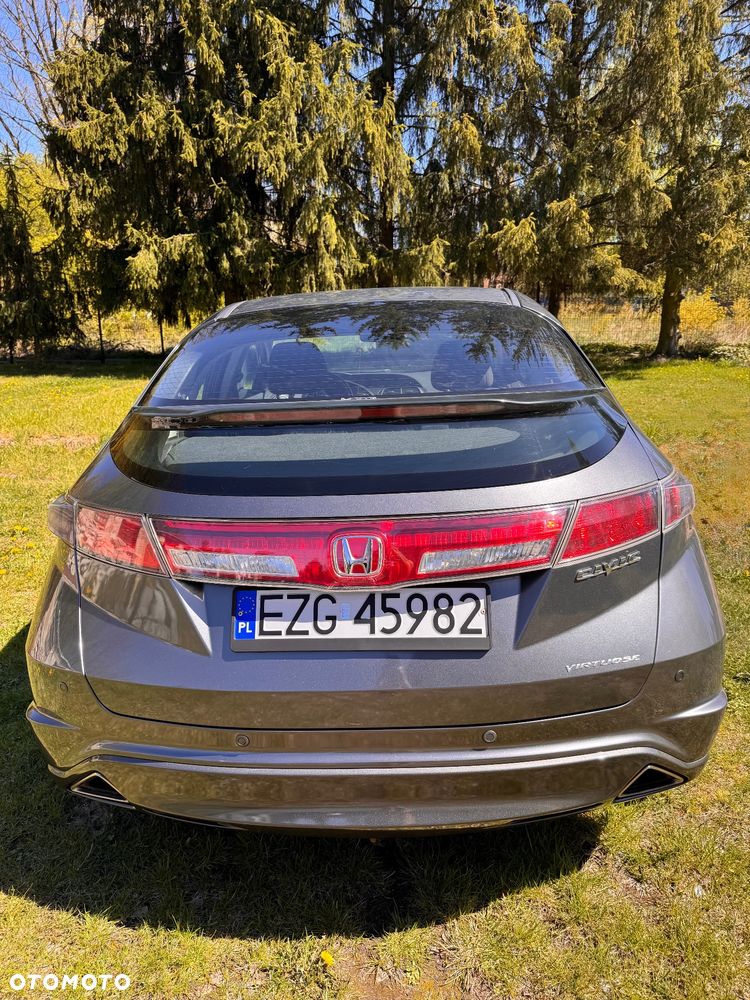 Honda Civic 2.2i-CTDi Sport - 4