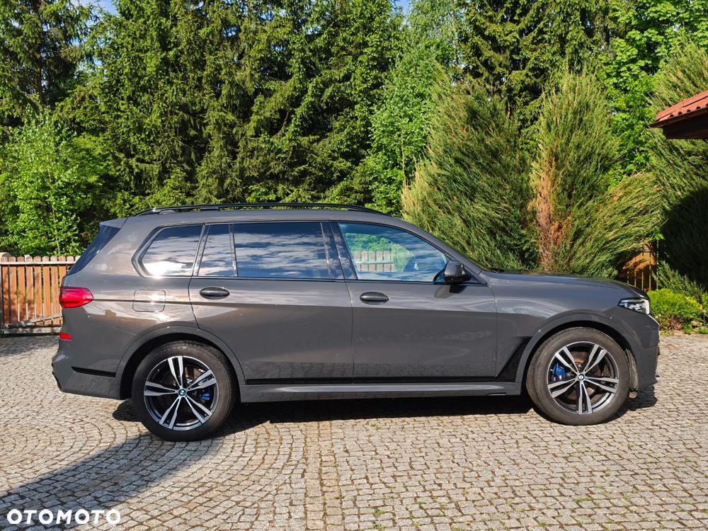 BMW X7 xDrive40i sport - 32