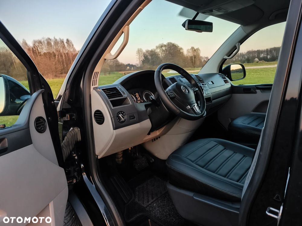 Volkswagen Transporter - 31