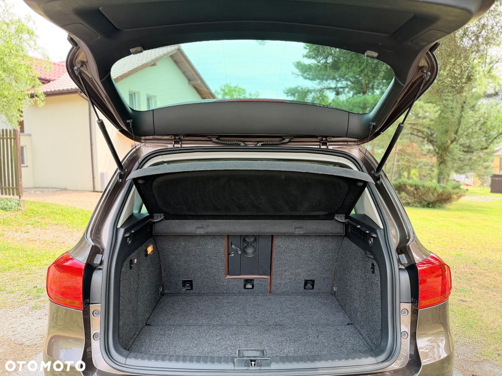 Volkswagen Tiguan 2.0 TDI R-Style - 32
