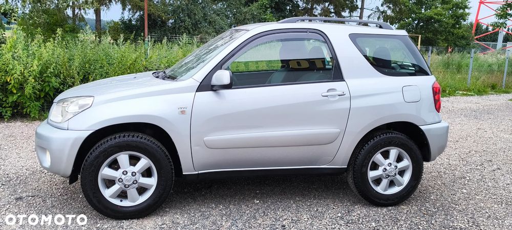 Toyota RAV4 - 3