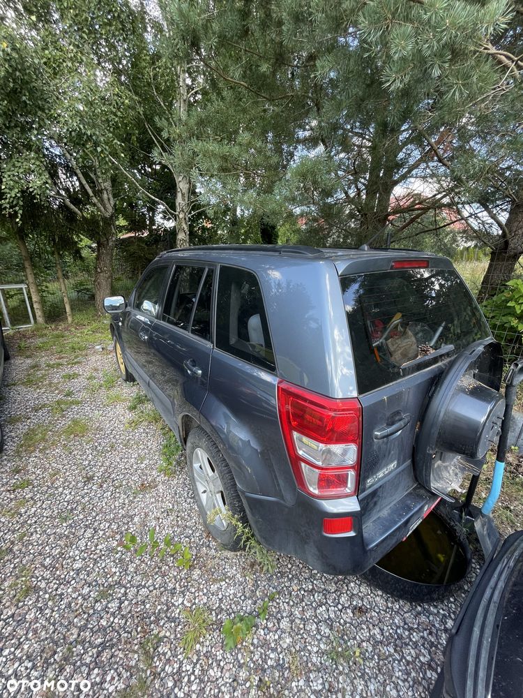 Suzuki Grand Vitara 1.9 DDiS - 3