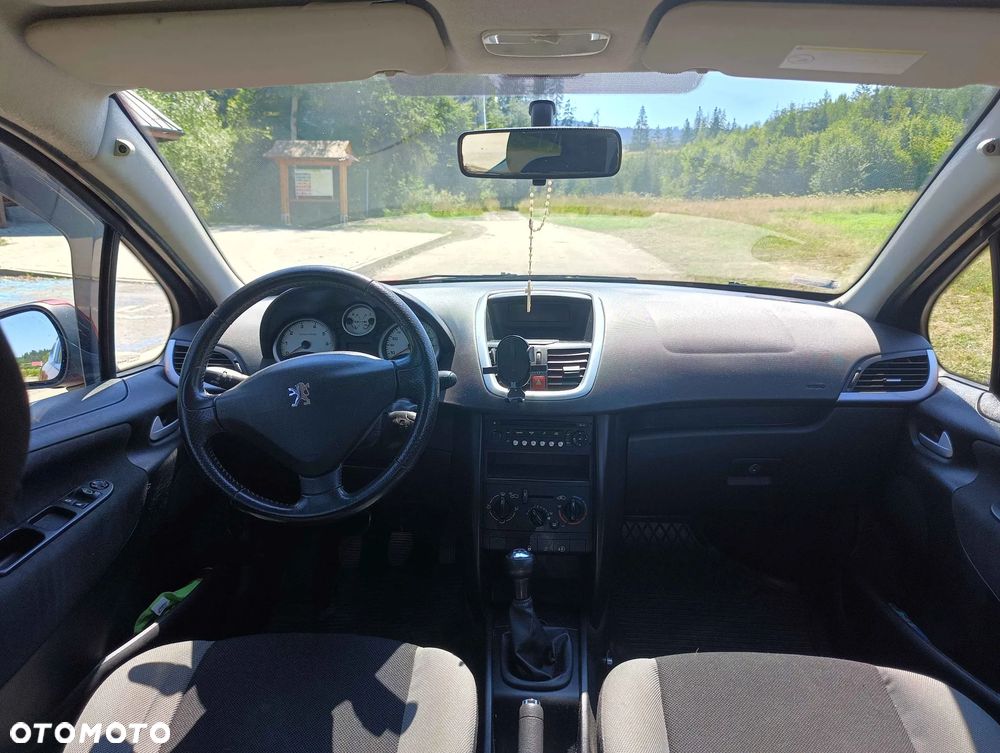 Peugeot 207 1.4 16V Presence - 7