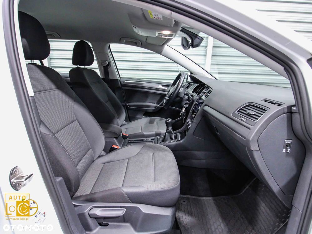 Volkswagen Golf 1.6 TDI BMT Comfortline - 10