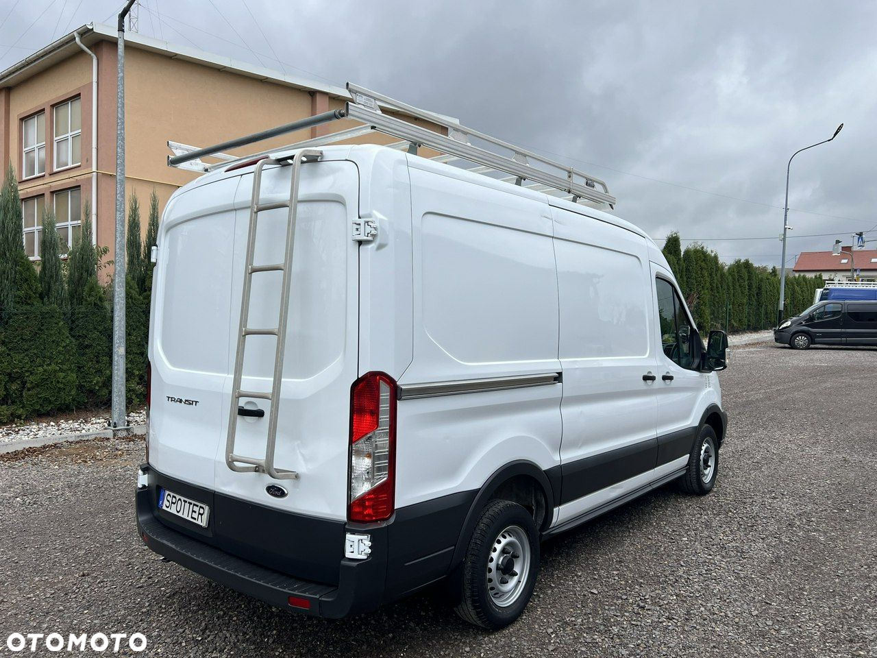 Ford Transit - 6