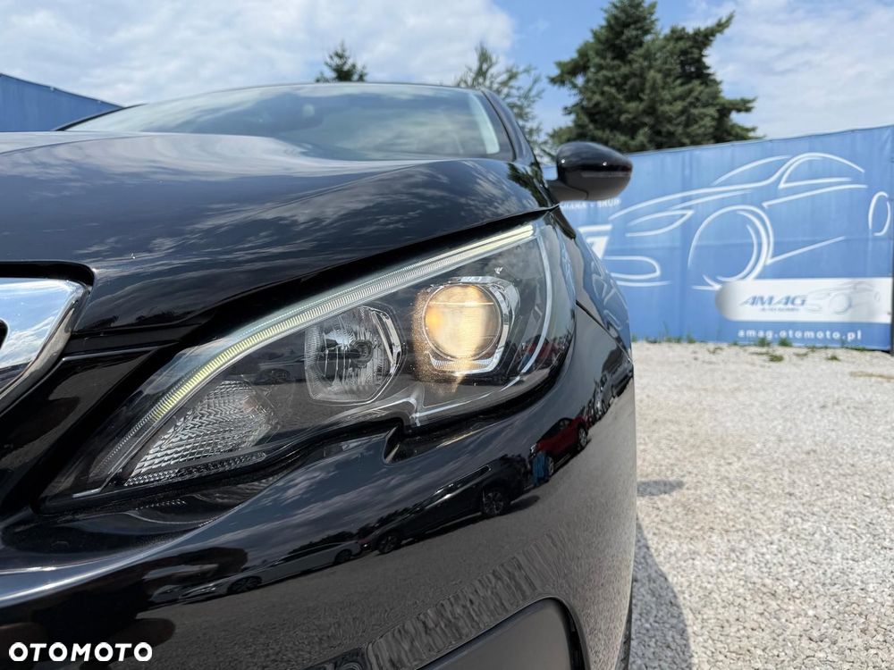 Peugeot 308 1.5 BlueHDi Active S&S - 11