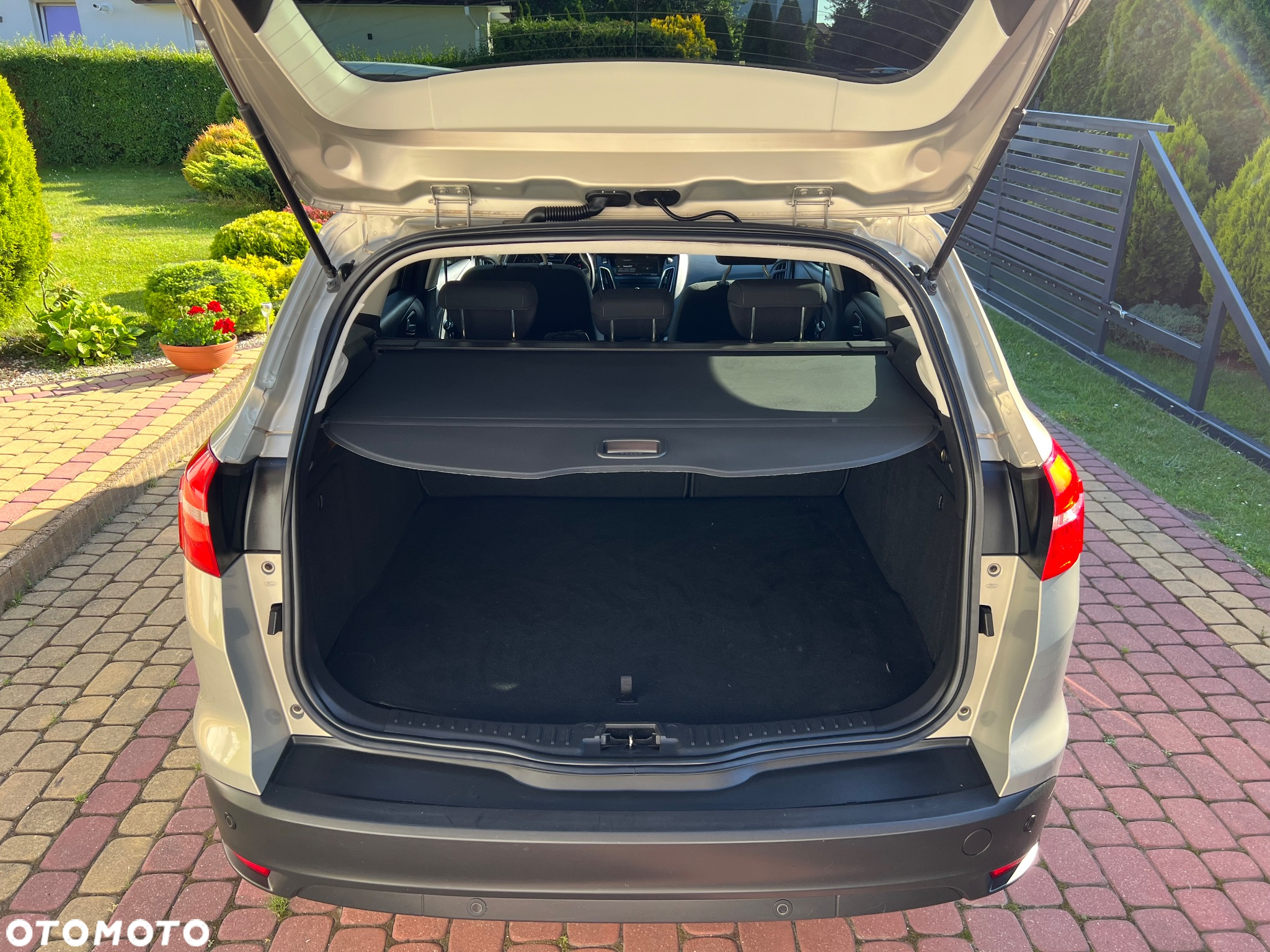 Ford Focus Turnier 1.0 EcoBoost Start-Stopp-System TITANIUM X - 10