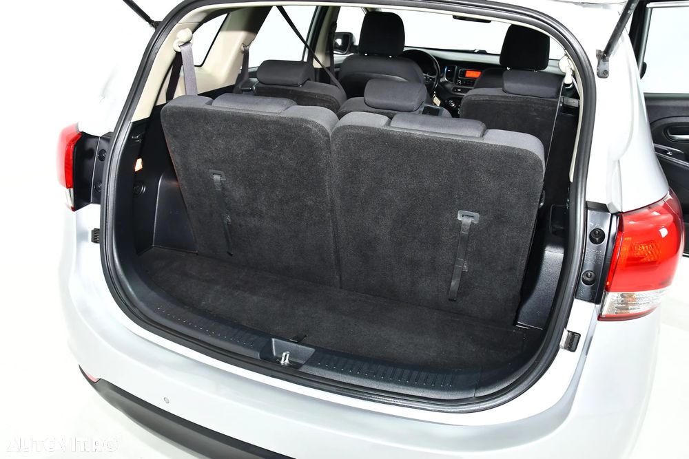 Kia Carens 1.7 DSL Comfort - 20