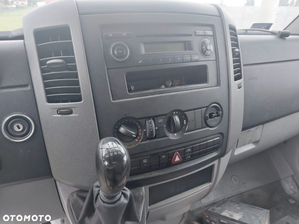 Volkswagen Crafter - 5