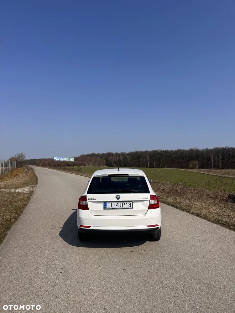 Skoda RAPID 1.6 TDI DPF Active Max - 4