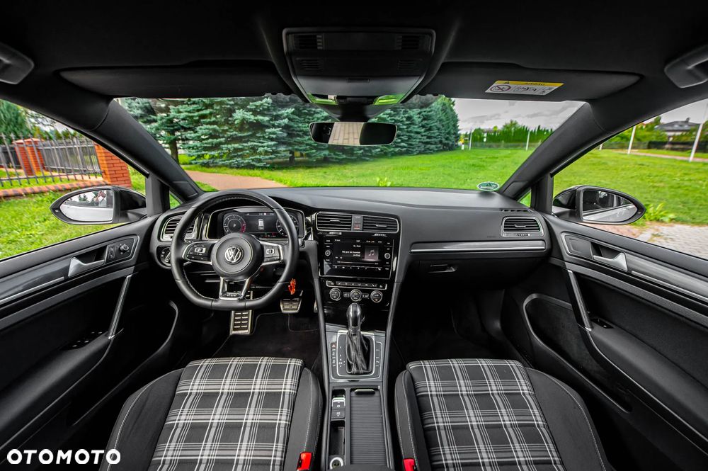 Volkswagen Golf GTD 2.0 TDI SCR DSG - 26