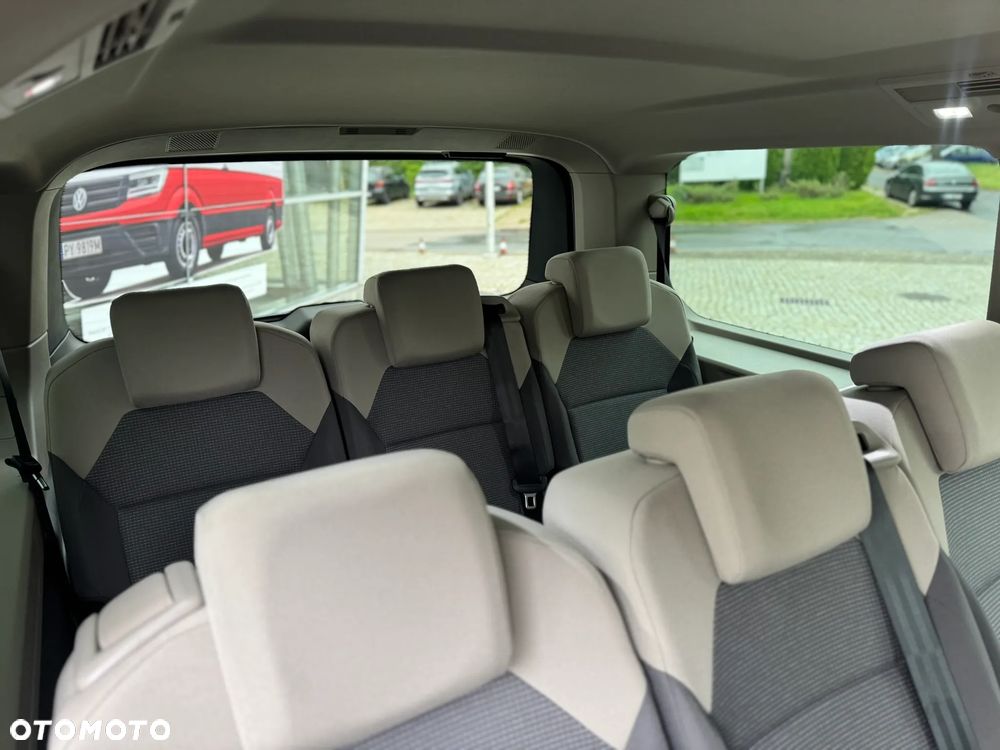 Volkswagen Multivan 2.0 TDI L2 Family DSG - 23