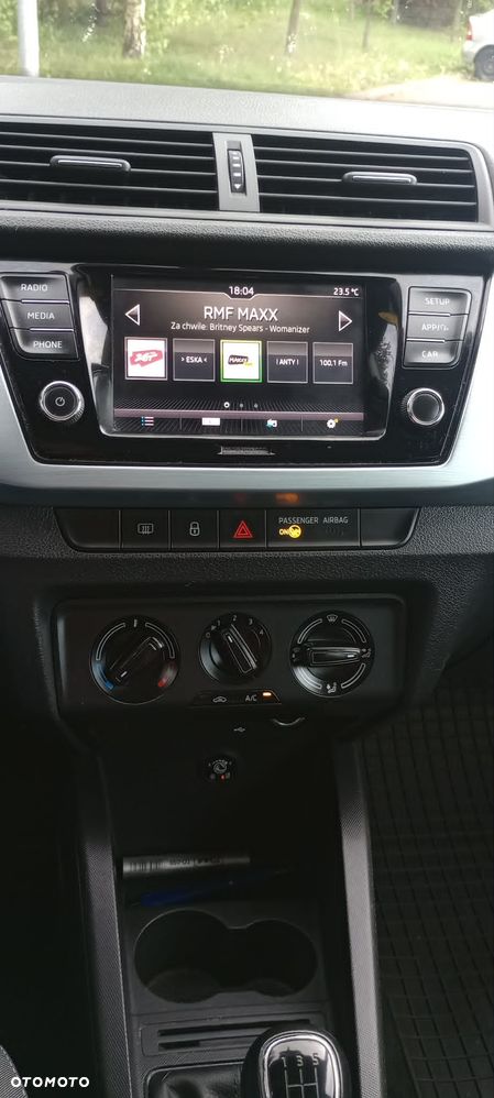 Skoda Fabia 1.0 Ambition - 11