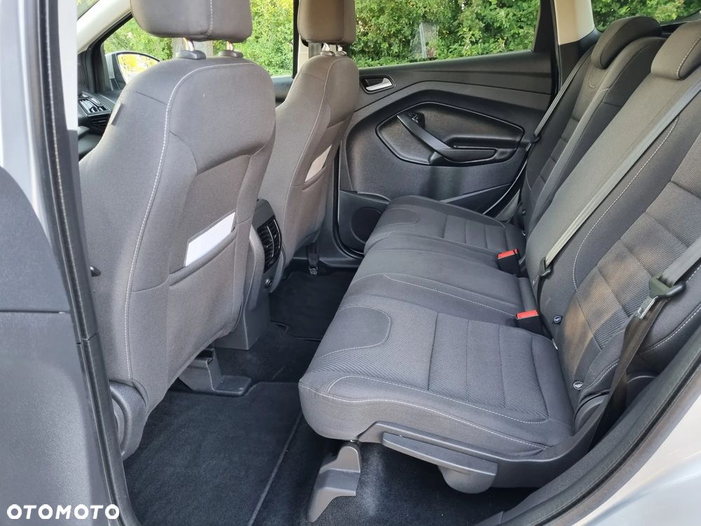 Ford Kuga 2.0 TDCi 4x2 Trend - 30